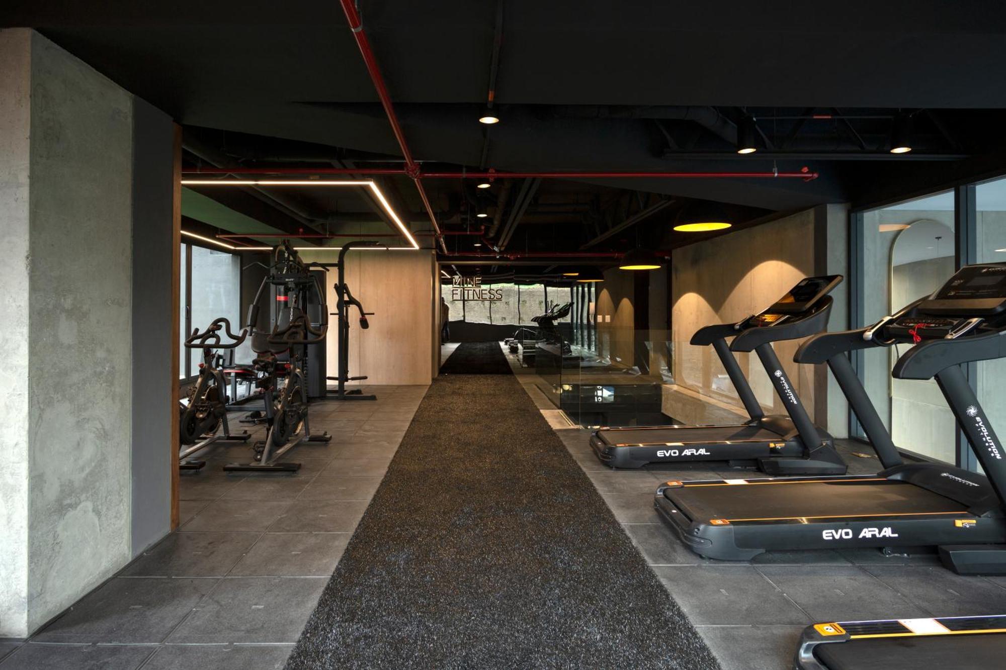 Cozy Pool, Sauna, Gym& Cowork Apartment *