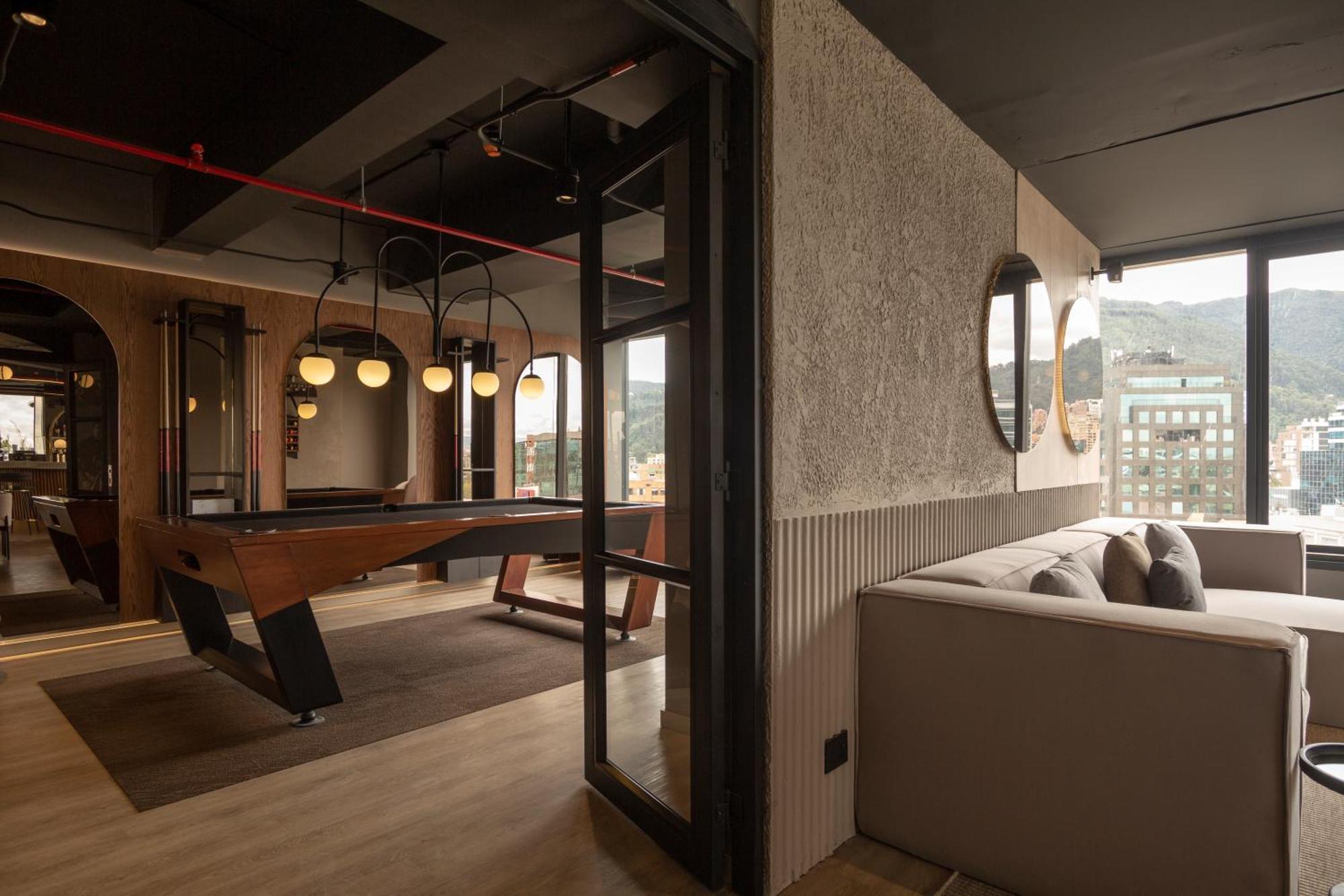 Cozy Pool, Sauna, Gym& Cowork Apartment *